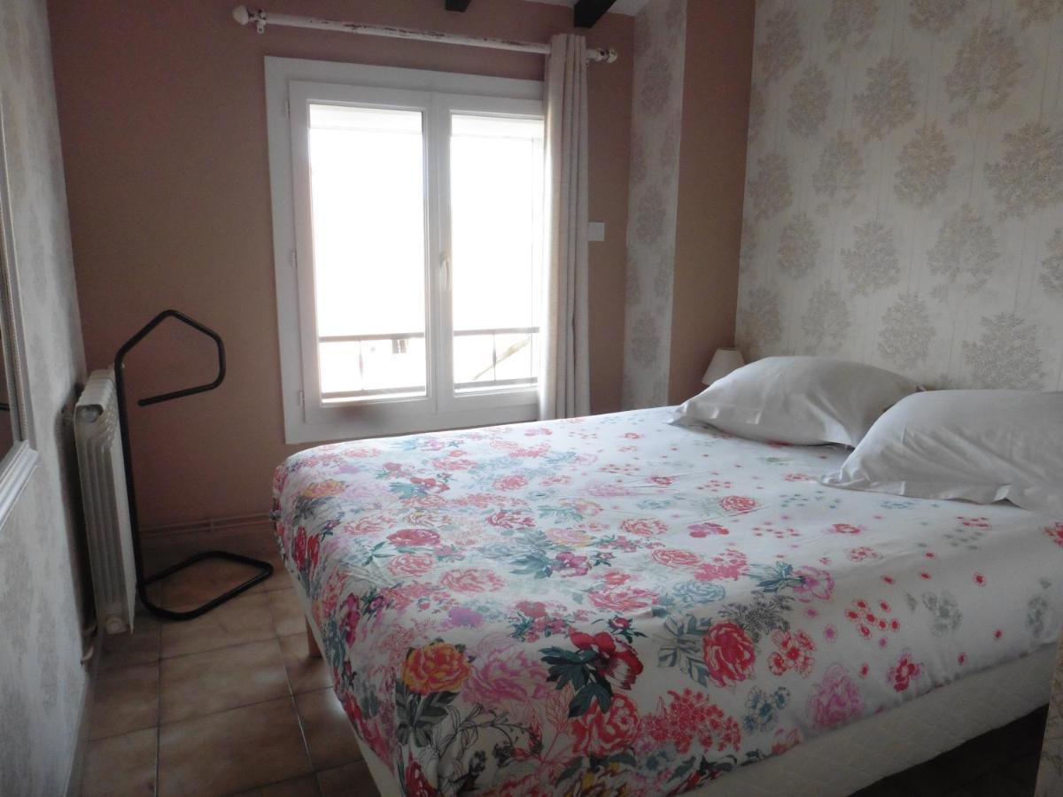 Agreable Maison De Famille Sur Gite Echarou Sigean Bagian luar foto